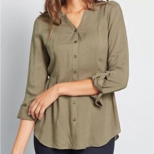 Modcloth Button Up Tunic Top Rayon Tab Sleeve Ruched Side Olive Green XS